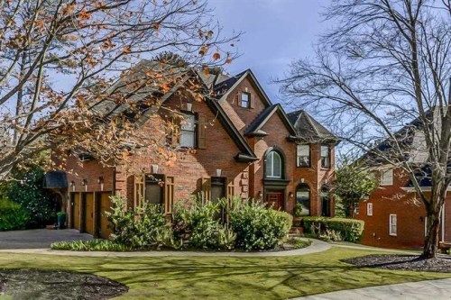 427 Mill Creek Bend NE, Atlanta, GA 30307