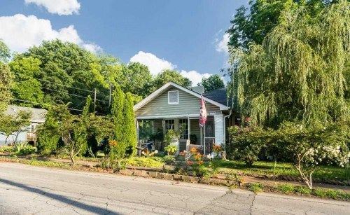 1774 W Taylor Ave, Atlanta, GA 30344