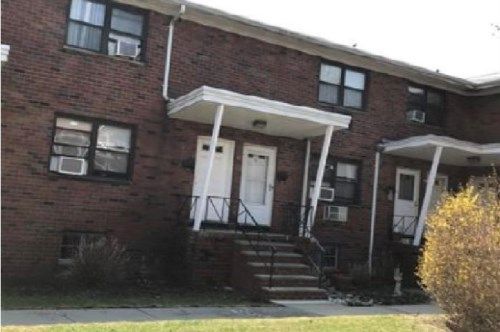 132 Myrtle Ave #6, Fort Lee, NJ 07024