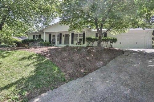 4143 Commodore Dr, Atlanta, GA 30341