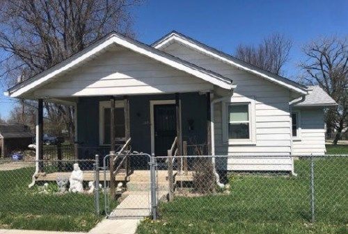 1904 W 22nd St, Anderson, IN 46016