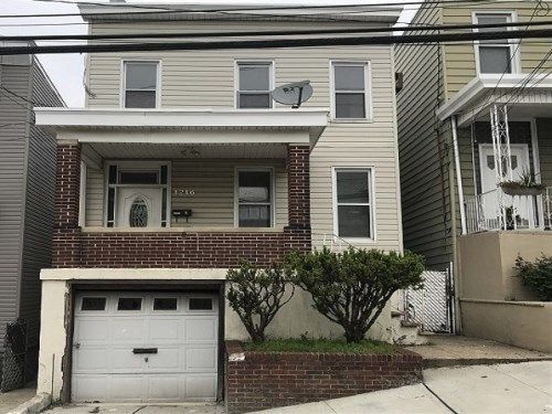 1216 79th St, North Bergen, NJ 07047