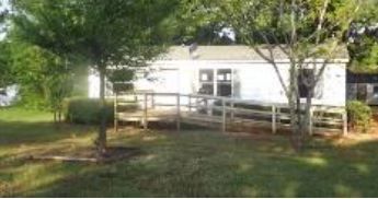 652 Royal Dr S, Bullard, TX 75757