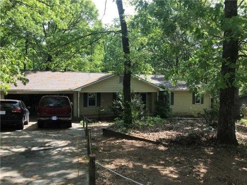 90 Oak Ridge Way, Bremen, GA 30110
