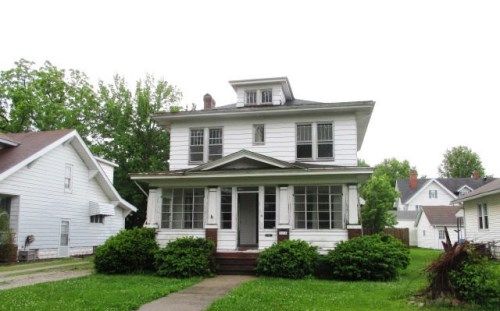 204 Park Ave, Gillespie, IL 62033