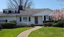 20 Bayview St West Massapequa, NY 11758