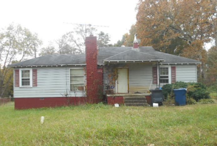 109 Church St, High Shoals, NC 28077