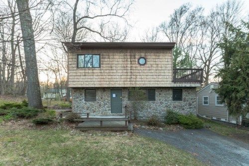 33 Evergreen Trl, Vernon, NJ 07462