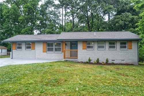 1980 Barberrie Ln, Decatur, GA 30032