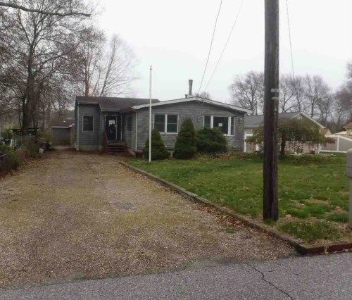 224 Elizabeth Ave, Toms River, NJ 08753