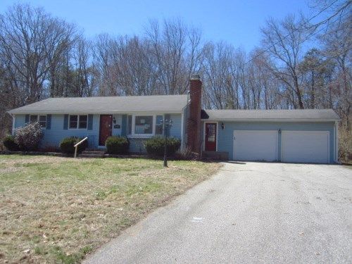195 Mark Dr, Coventry, CT 06238