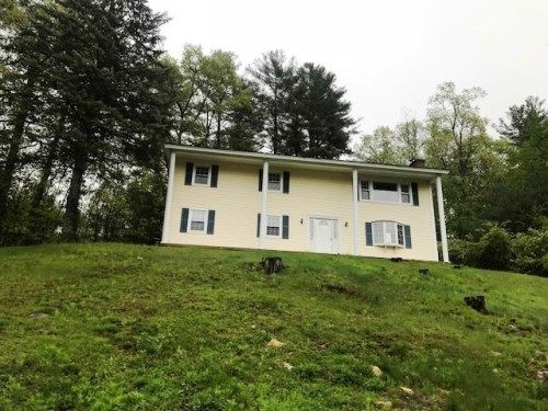 87 Fontaine St, Marlborough, MA 01752