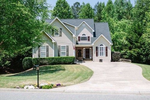 6690 Autumn Hills Dr, Cumming, GA 30028