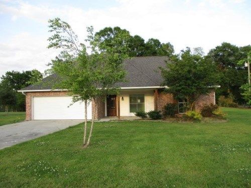 2345 Leblanc Ln, Lakeland, LA 70752