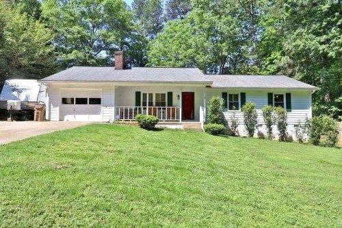 4634 Forest Green Dr, Buford, GA 30518