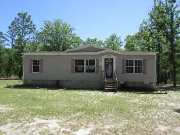 7114 Blue Lake Cir, Blackshear, GA 31516