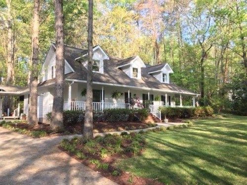 209 Pine Lake Dr, Cumming, GA 30040