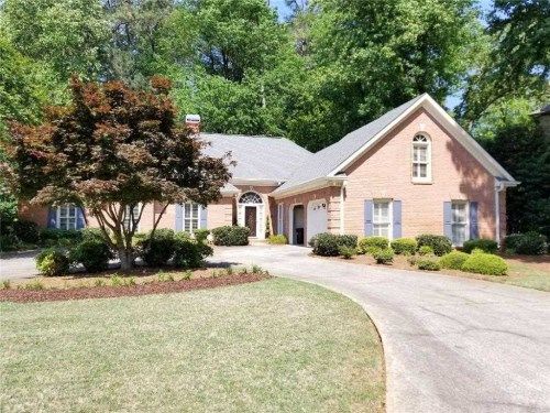 581 Hardage Farm Dr NW, Marietta, GA 30064