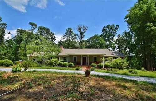 105 Thurston Williams Rd, Maysville, GA 30558