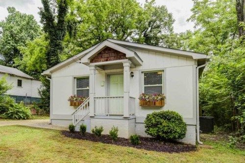 1006 Violet St SE, Atlanta, GA 30315