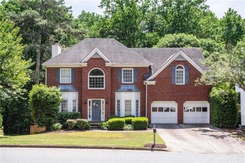 2345 Twelvestones Dr, Roswell, GA 30076