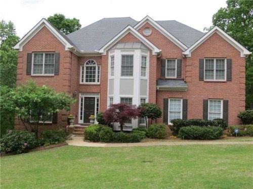 3040 Bluffton Way, Roswell, GA 30075