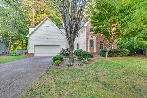 110 Price Hills Trl, Buford, GA 30518