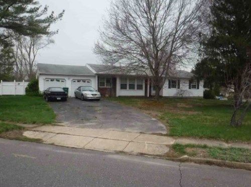 113 Newbury Rd, Howell, NJ 07731