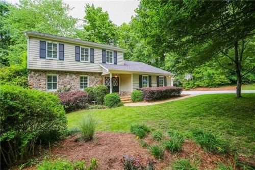 5736 Mill Shire Ln, Atlanta, GA 30338