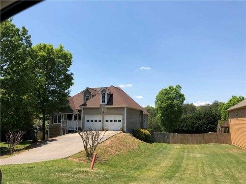 56 Indian Hills Dr, Rydal, GA 30171