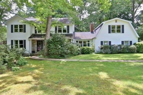 2250 Old Orchard Dr, Marietta, GA 30068