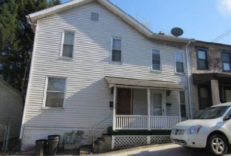 114-116 Laird St, Greensburg, PA 15601