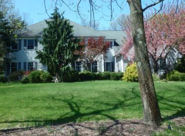 2 Harvest Ln, Butler, NJ 07405