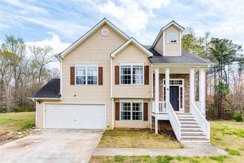 2090 Harvest Circle, Fairburn, GA 30213