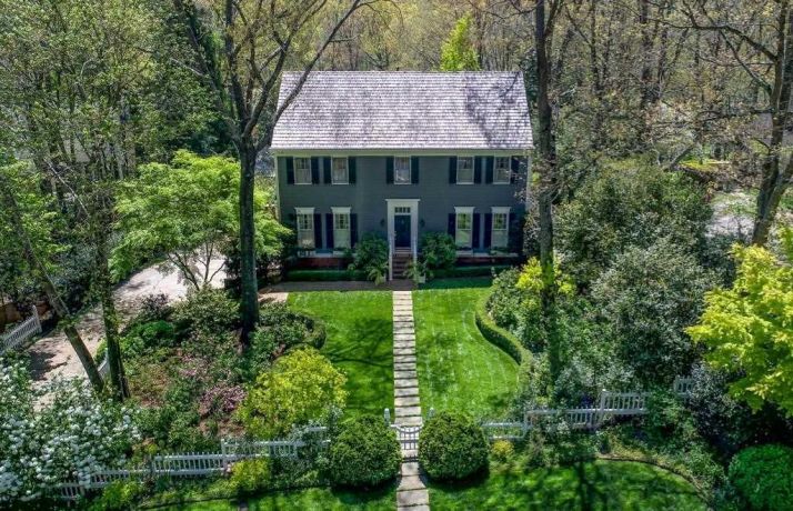 3018 Vinings Forest Way, Atlanta, GA 30339