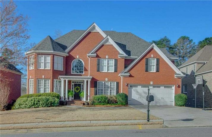 3955 Bonnett Creek Ln, Hoschton, GA 30548