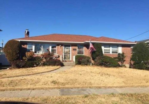 3876 BERGER AVE, Bethpage, NY 11714