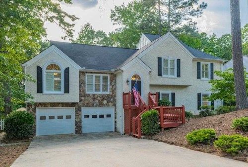 3175 Waters Mill Dr, Alpharetta, GA 30022