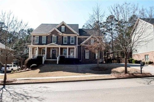 752 Crescent Circle, Canton, GA 30115