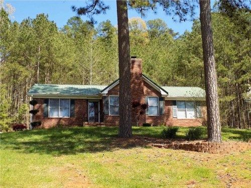 407 Flora Ave, Lindale, GA 30147