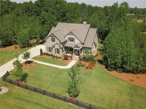 200 Maggies Rd, Canton, GA 30115