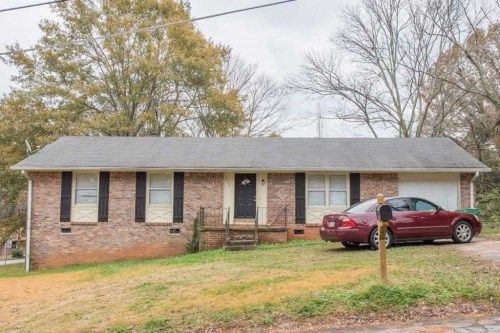 4363 Indian Forest Rd, Stone Mountain, GA 30083