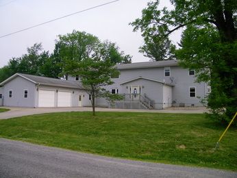 1003 N Morgan St, Olney, IL 62450