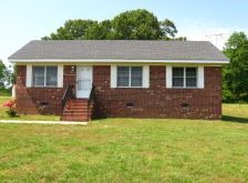 165 Lincoln Ln, Tappahannock, VA 22560