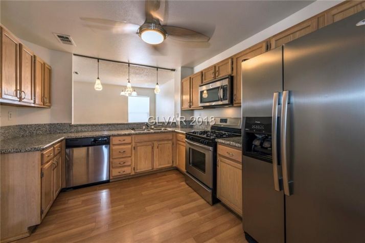 8636 Buttercreek Way, Las Vegas, NV 89117