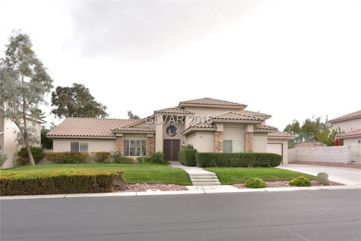9909 Fox Springs Drive, Las Vegas, NV 89117