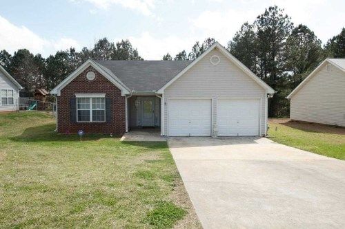 108 Goldleaf Dr, Hampton, GA 30228