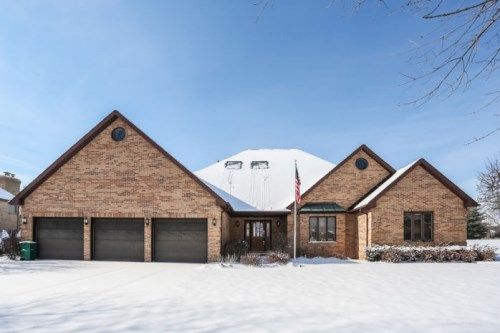 13250 Fox Hill Dr, Lemont, IL 60439