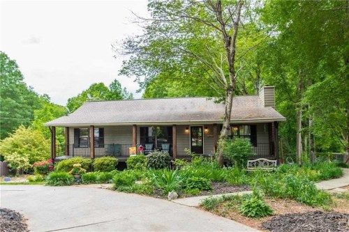 1066 Toonigh Rd, Canton, GA 30115