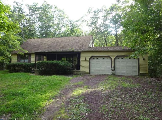 27 New Rd, Vincentown, NJ 08088